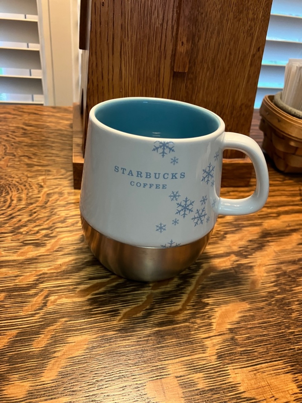 Starbucks ceramic and stainless Holiday 2007 snowflake mug
